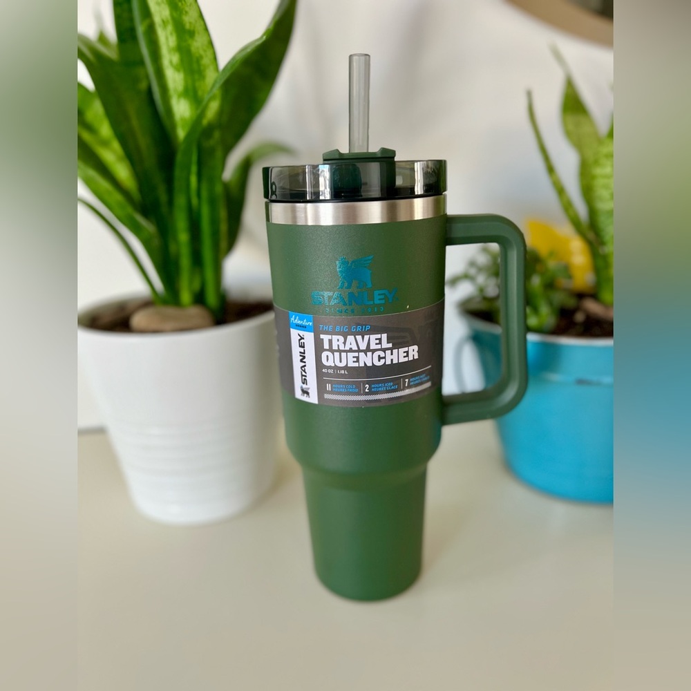 NEW Stanley Tumbler - 40 oz (Spirulina)